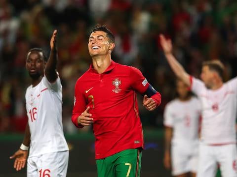 Cristiano Ronaldo vuelve a brillar con Portugal: Anota un doblete en goleada 4-0 frente a Suiza