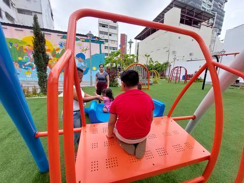 ¿El espacio lúdico de la calle Panamá se puede replicar en otros sectores? Padres que llevan a sus hijos al sector cree que se puede emular en otros barrios