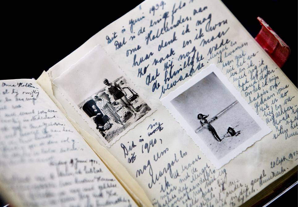 È il 75° anniversario delle memorie di Anna Frank, una testimonianza dell’Olocausto ebraico, con una domanda senza risposta: chi l’ha tradita?  |  libri |  intrattenimento