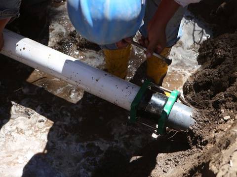 Quito: El Tingo, Guangopolo y Píntag tendrán suspensión del servicio de agua potable por trabajos en las tuberías