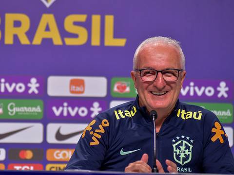 “Necesitamos entregar una selección de Brasil que vuelva a generar confianza en todos los hinchas”, dice Dorival Júnior al asumir como técnico