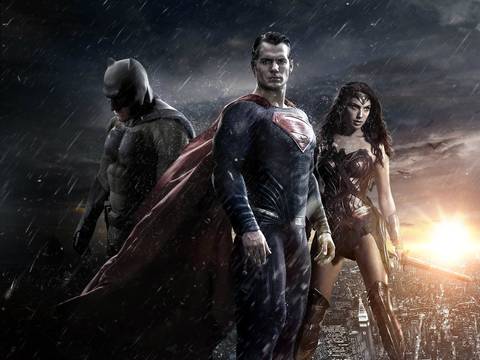 Primer teaser de ‘Batman v Superman’ se presentaría en mayo
