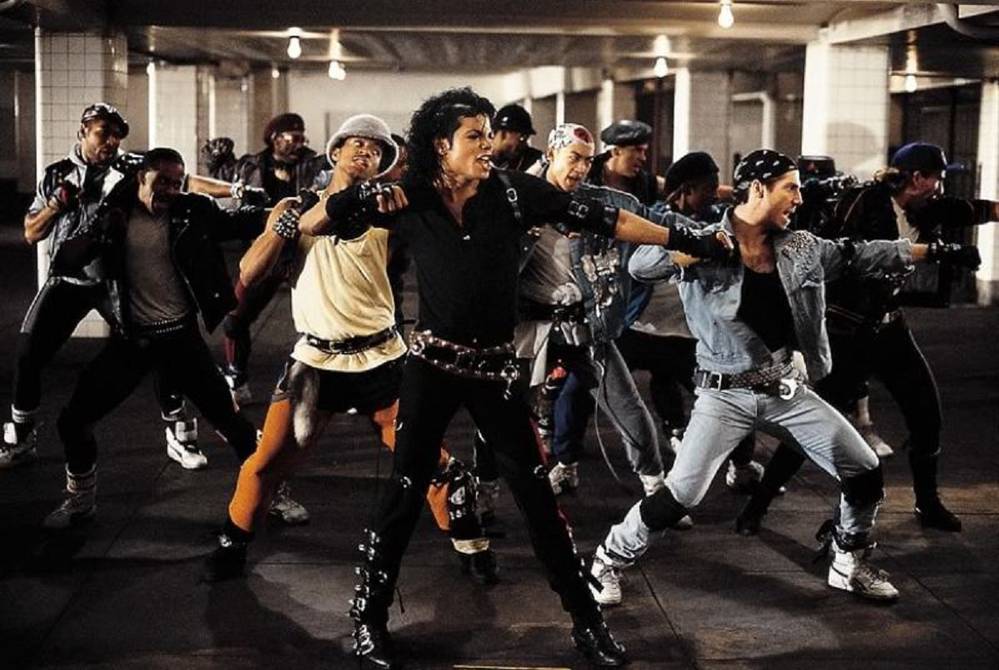 Subastarán chaqueta de la gira "Bad" Michael Jackson | Música | Entretenimiento | El Universo