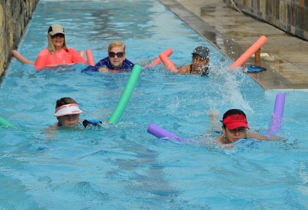 Suavemente Gimnasia Idear Ejercicios de natación para adultos mayores | Comunidad | Guayaquil | El  Universo