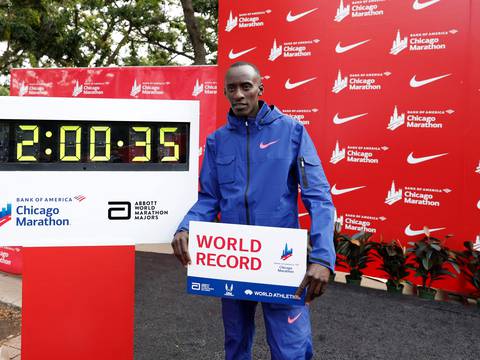 Kelvin Kiptum, plusmarquista mundial de maratón, fallece en un accidente de tránsito