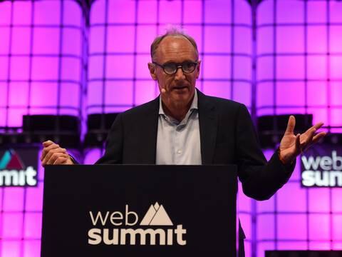 Tim Berners-Lee, padre de la web, propone un contrato seguro para internet