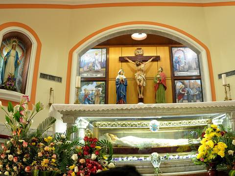 Misas, procesión y bendición de esposas por los 12 años de canonización de Narcisa de Jesús