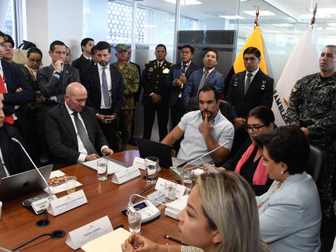 Comisión legislativa retoma comparecencias de tres ministros por incursionar en Embajada de México en Quito
