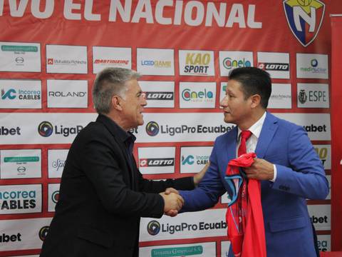 ¡Nuevo DT criollo! El Nacional oficializa a Francisco Ramírez como director técnico del equipo femenino