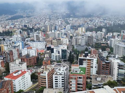 En Ecuador hay más hogares con casa propia, pero también más personas que alquilan una vivienda