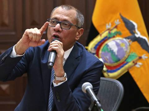 Jorge Glas negó que oficios hallados en la computadora de su tío Ricardo Rivera sean 'privilegiados'