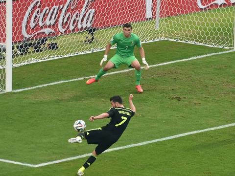 David Villa, adiós al héroe del gol español