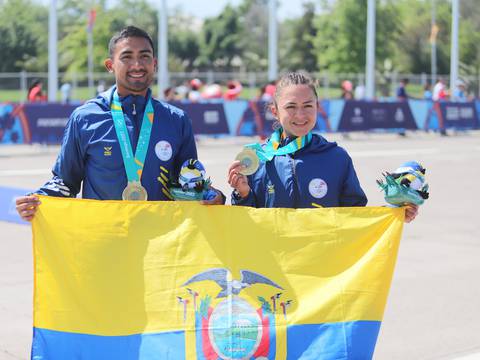 ¡La sexta de oro para Ecuador! Glenda Morejón y Daniel Pintado ganaron en los relevos de marcha de los Juegos Panamericanos de Santiago 2023