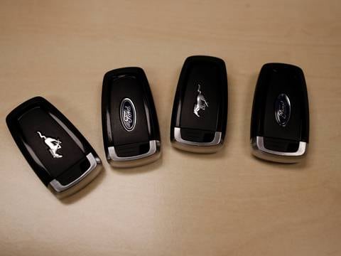 ¿Cuáles son las llaves o controles más seguros que dificultan el robo de un vehículo? 