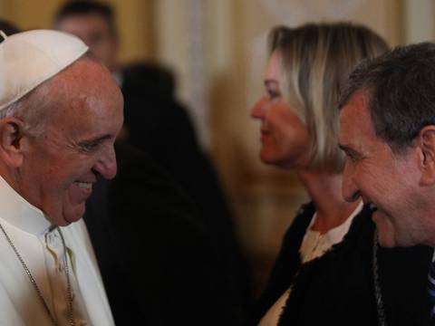 Carlos Parreira visitó al papa; reza por final con Argentina