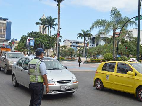 Municipio de Machala asume las competencias del tránsito