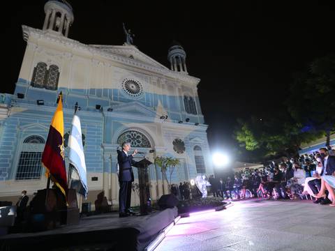 Presidente Guillermo Lasso confirmó construcción del Quinto Puente y devolución del IVA a municipios, en la sesión solemne de Guayaquil