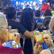 Familias llegaron desde diferentes partes de Guayaquil a participar de la primera edición del Bingazo de la Lotería Nacional 