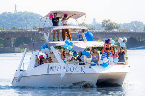 Diversión en el río Guayas con nueva opción a bordo de catamarán