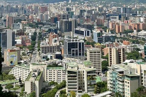 “El pequeño Manhattan de Caracas”: Las Mercedes, el barrio que se ha convertido en el epicentro del boom del capitalismo y el lujo en Venezuela