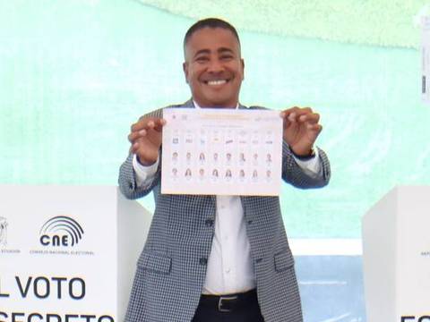 El candidato Bolívar Armijos consiguió un voto más aparte del propio en su mesa de votación