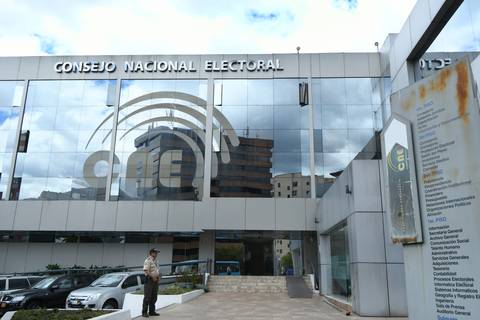 Alrededor de 70 funcionarios del CNE vigilan la campaña electoral de la segunda vuelta