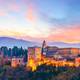La Alhambra: palacios de agua, luz y esplendor en el sur de España