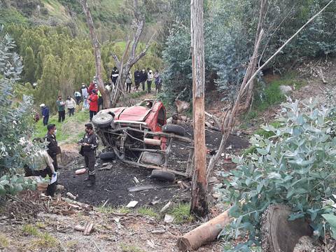Madre e hijo fallecen al caer a una quebrada en Pelileo, Tungurahua