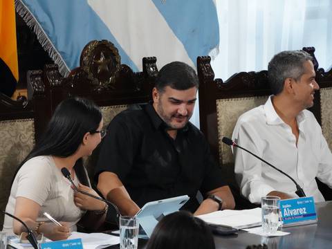 ‘Salieron a la venta terrenos inexistentes’: Aquiles Alvarez anuncia liquidación y extinción de la Empresa Pública Municipal de Vivienda