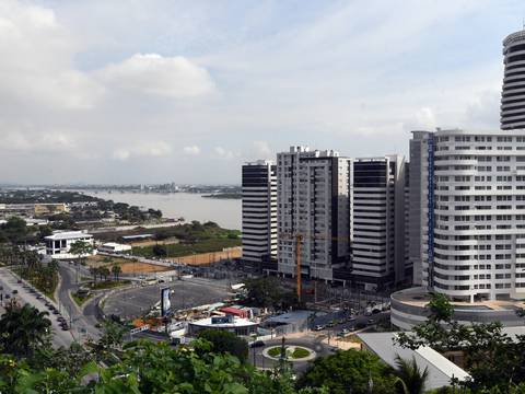 Guayaquil tendrá su primer rascacielos de 170 metros frente al río Guayas