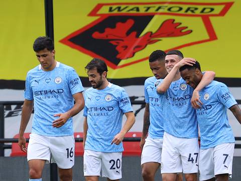 Manchester City se recupera de eliminación copera vapuleando al Watford