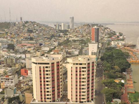 Moradores de 10 sectores de Guayaquil y Durán apuntan a la seguridad, mejoras de servicios y unión  barrial como anhelos para este 2023