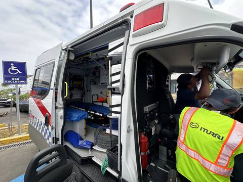MSP continúa con proceso de control de 63 ambulancias nuevas para ser distribuidas este mes