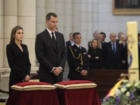 En Madrid, Reyes de España presiden misa por víctimas del terremoto