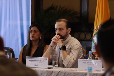 ‘¿Cómo van a garantizar la seguridad para las autoridades locales que viven en zozobra?’, pregunta Luis Chonillo a candidatos presidenciales que debaten hoy 