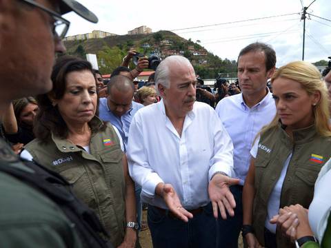 Venezuela impide a expresidentes extranjeros visitar a opositores detenidos