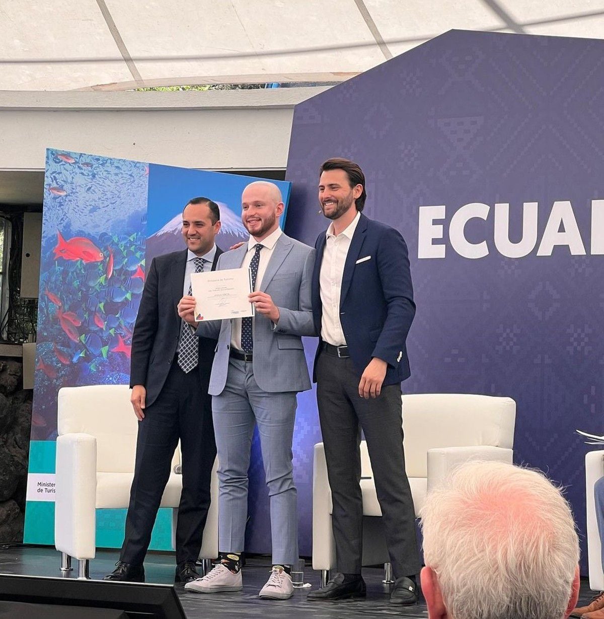 ¿Quién es Loco Living Josh? El creador de videos e ‘influencer’ canadiense  fue reconocido como embajador del turismo ecuatoriano