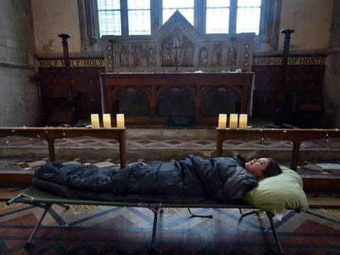 El acampado en las iglesias gana adeptos en el Reino Unido
