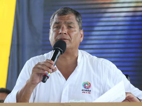 Rafael Correa: Izquierda y derecha regionales están a prueba en Ecuador