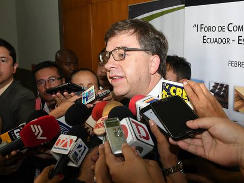 Embajador de Estados Unidos dice a Ecuador que están abiertos a los acuerdos comerciales