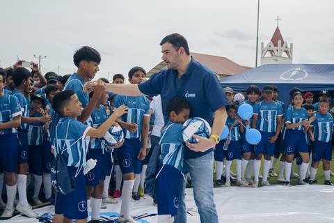 El deporte favorito del alcalde Aquiles Alvarez suma $ 1,8 millones en la inversión municipal de Guayaquil en su gestión