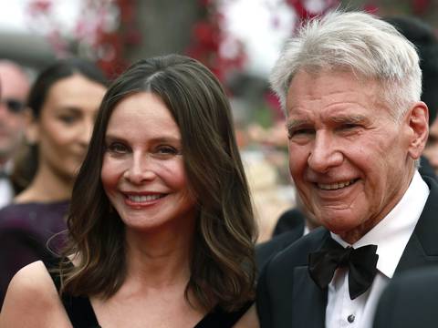 Calista Flockhart y Harrison Ford: la pareja que superó las críticas por los 22 años de diferencia entre ellos, la fama de “mujeriego” del actor, así mantiene viva la llama del amor