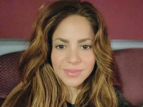 Embajada de Irán en Colombia tacha de “fake news” la campaña de Shakira por el futbolista iraní a quien supuestamente habrían sentenciado a muerte