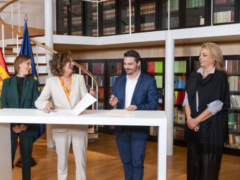 Pedro Sánchez se asegura un nuevo mandato en España, pero la protesta amenaza con seguir en las calles