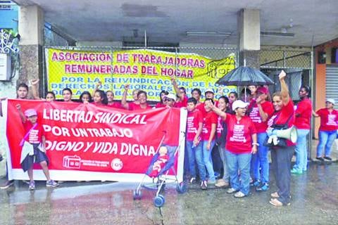 El 62,8 % de las trabajadoras domésticas en Quito trabajó sin afiliación al IESS en 2022