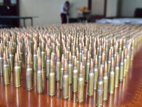 Policía desarticula banda que proveía de armas, explosivos y municiones a grupos armados de Colombia