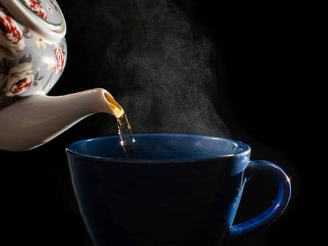 Cómo preparar el té de lechuga: el elíxir milenario para relajarte y dormir mejor