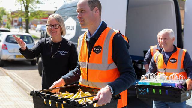 Príncipe William reparte comida para una ONG benéfica y cumple con su primer compromiso oficial desde el anuncio de la enfermedad de Kate Middleton
