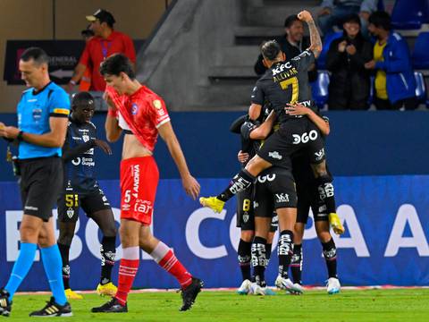 Independiente del Valle derrota con apuros a Argentinos Juniors y clasifica primero en el Grupo E de la Copa Libertadores