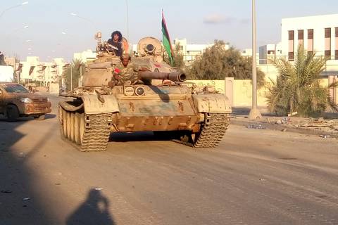 Enfrentamientos armados en Libia dejan al menos 9 muertos